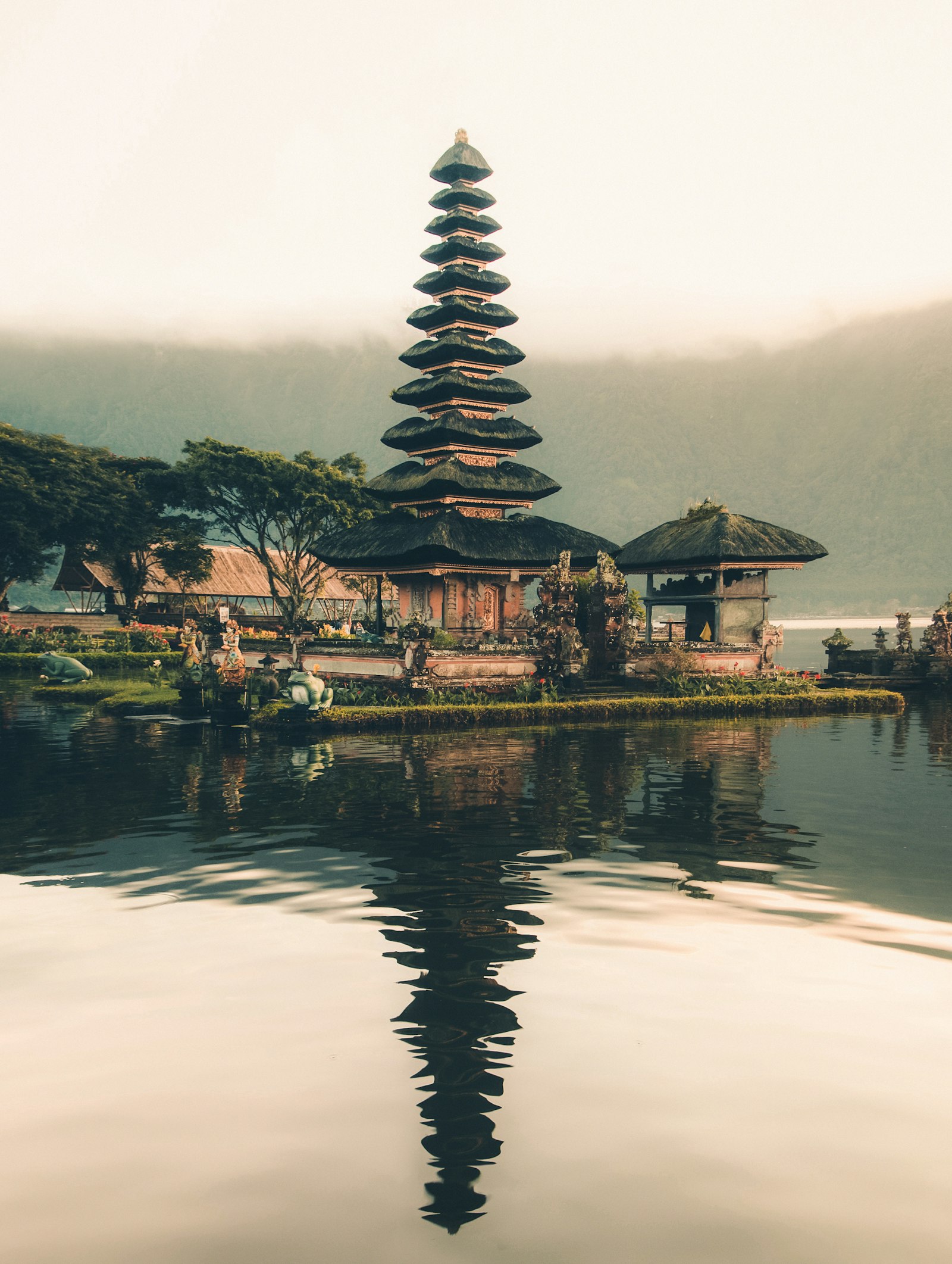 Bali, quietly